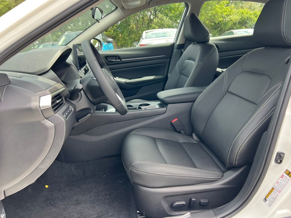 New 2026 Nissan Altima 2.5 SV Sedan
