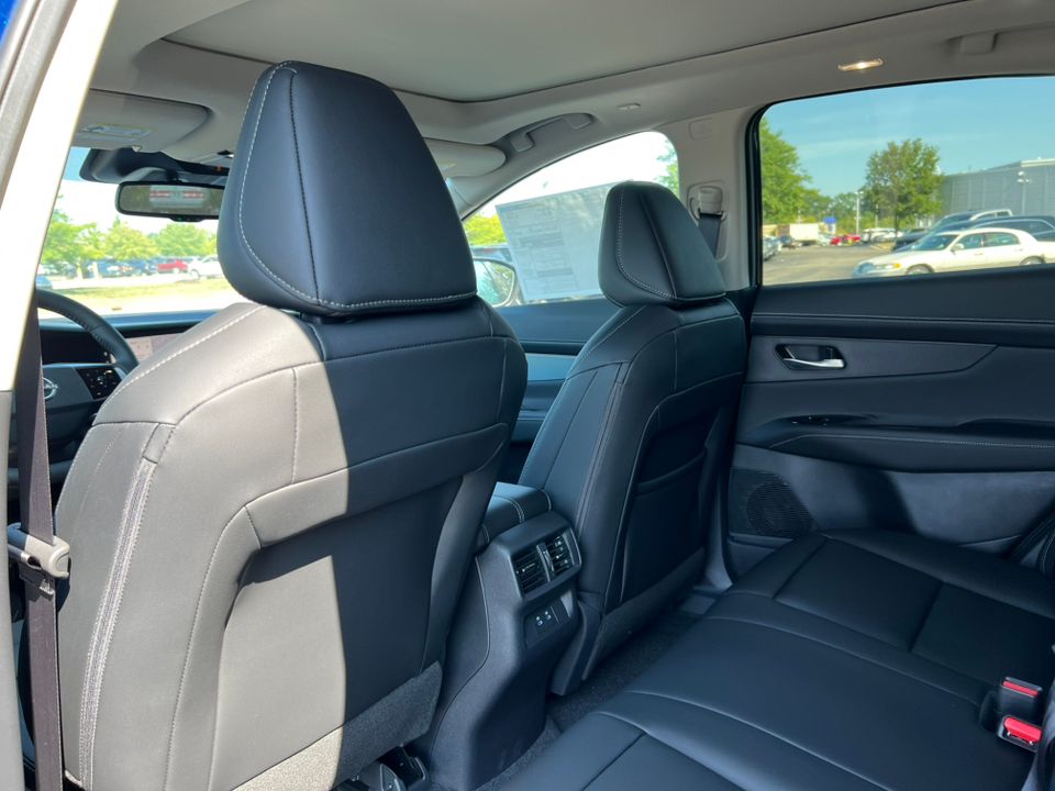2025 Nissan Murano SL - Photo 32