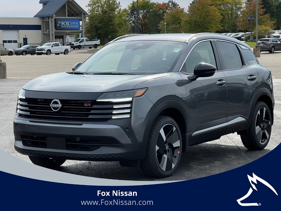 2026 Nissan KICKS SR AWD's photo