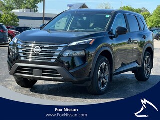 New 2026 Nissan Rogue SV SUV for sale in Grand Rapids MI
