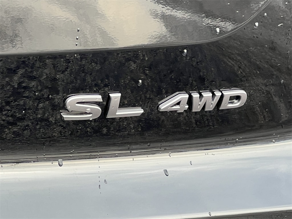 New 2026 Nissan Pathfinder SL SUV