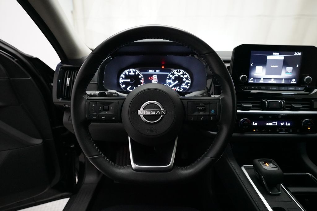 Certified 2025 Nissan Pathfinder SV SUV