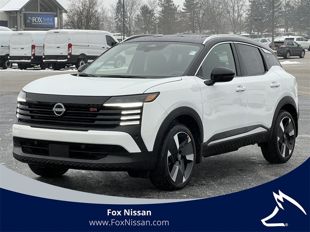 2026 Nissan KICKS SR AWD's photo