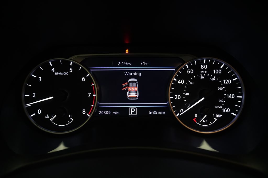 Certified 2025 Nissan Sentra SR Sedan