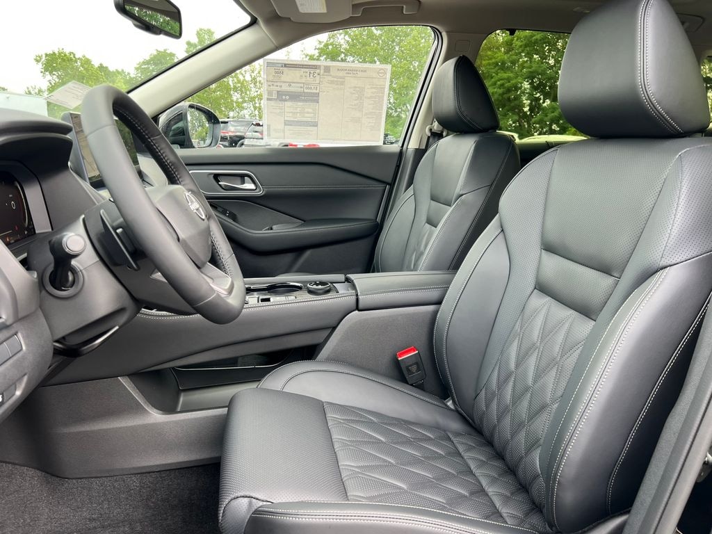 New 2026 Nissan Rogue Platinum SUV