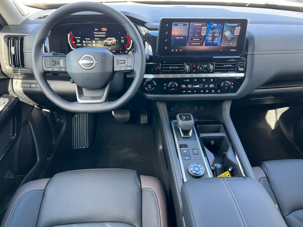 New 2026 Nissan Pathfinder Platinum SUV
