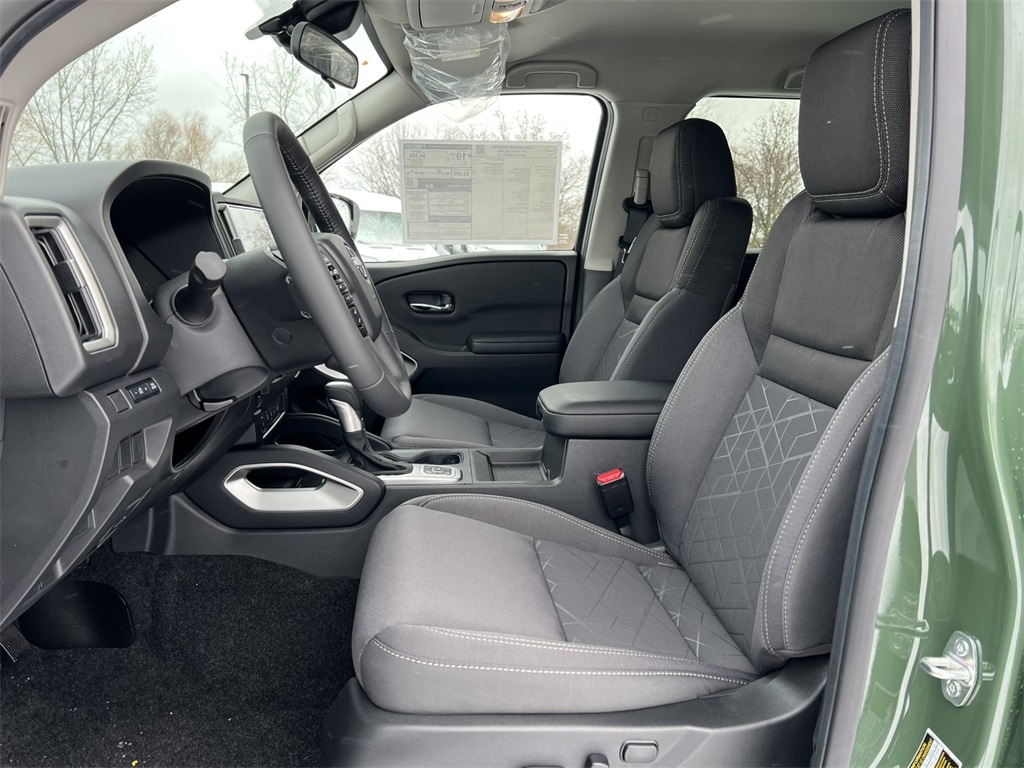 New 2026 Nissan Frontier SV Truck Crew Cab