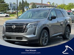 2026 Nissan Pathfinder SL SUV