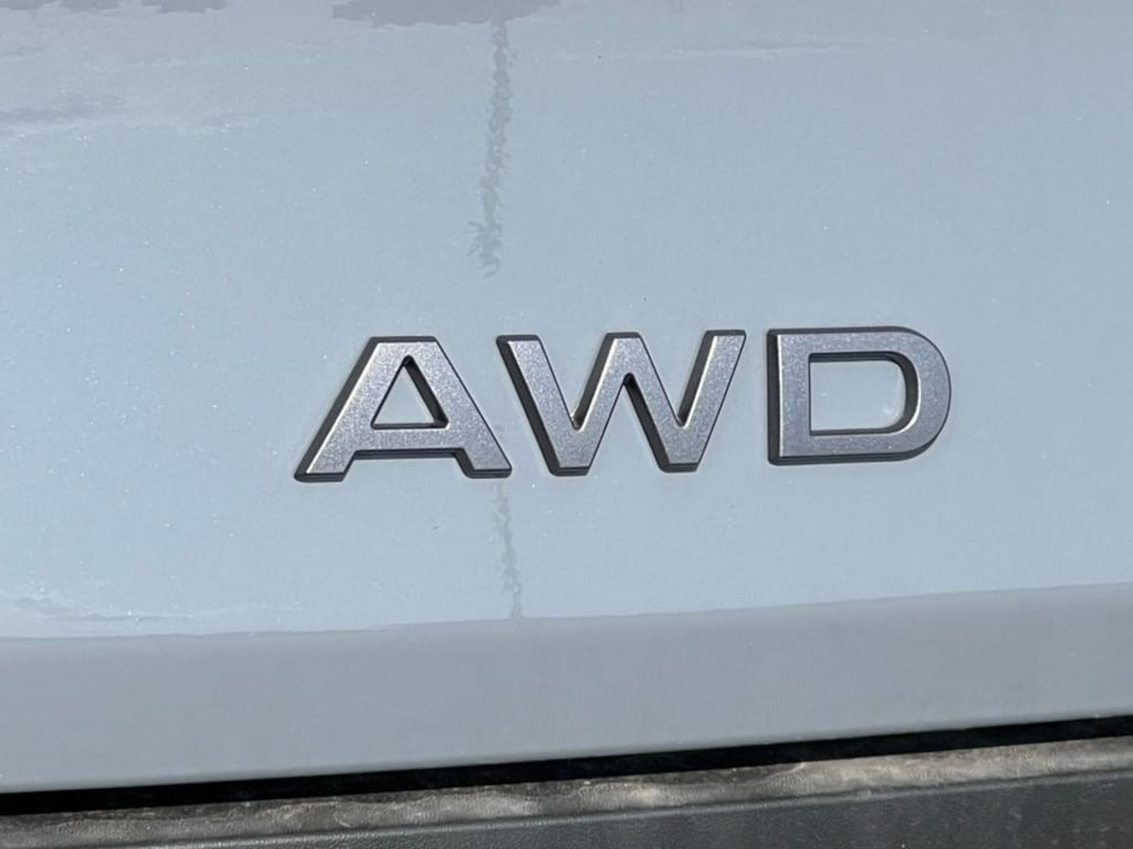 New 2025 Nissan Murano SL SUV