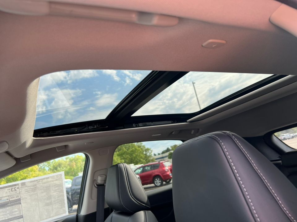 2025 Nissan Murano SL - Photo 8