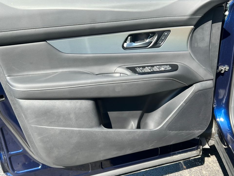 2025 Nissan Murano SL - Photo 13