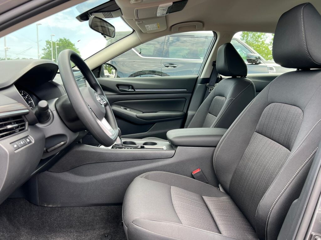 New 2026 Nissan Altima 2.5 SV Sedan