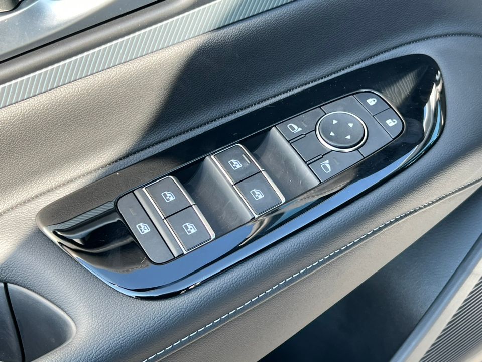 2025 Nissan Murano SL - Photo 14