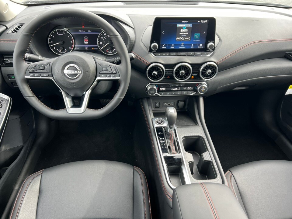 2025 Nissan Sentra SR Midnight Edition photo 2