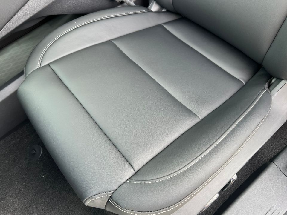 2025 Nissan Murano SL - Photo 11