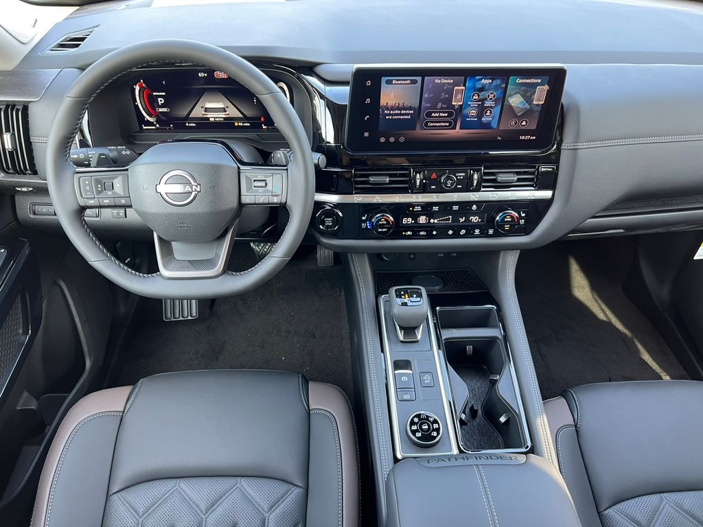 New 2026 Nissan Pathfinder Platinum SUV