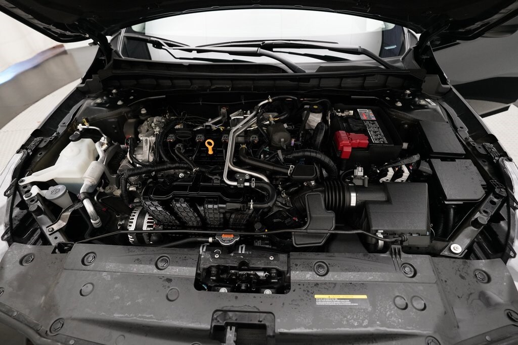 2024 Nissan Altima 2.5 SV photo 3