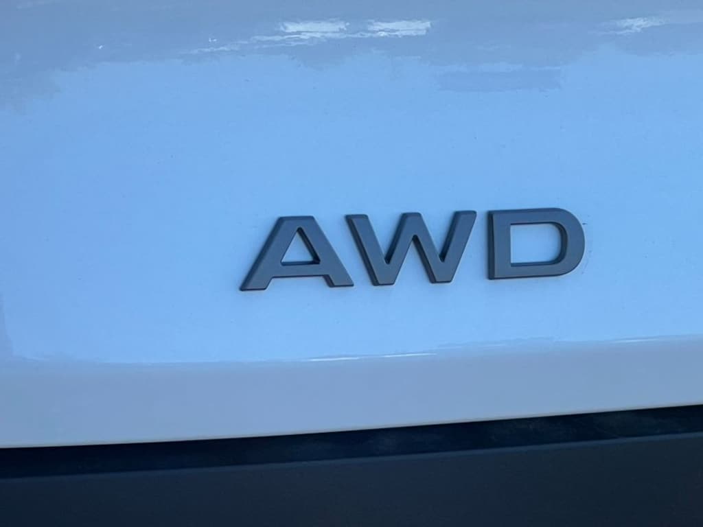 New 2025 Nissan Murano SL SUV