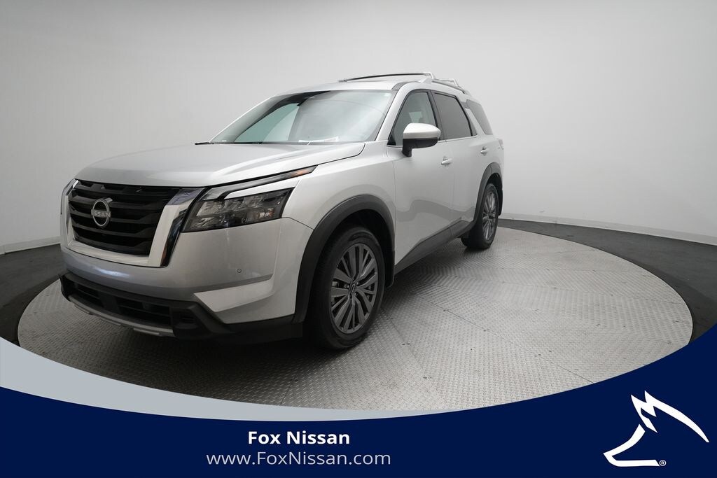 Certified 2025 Nissan Pathfinder SL SUV