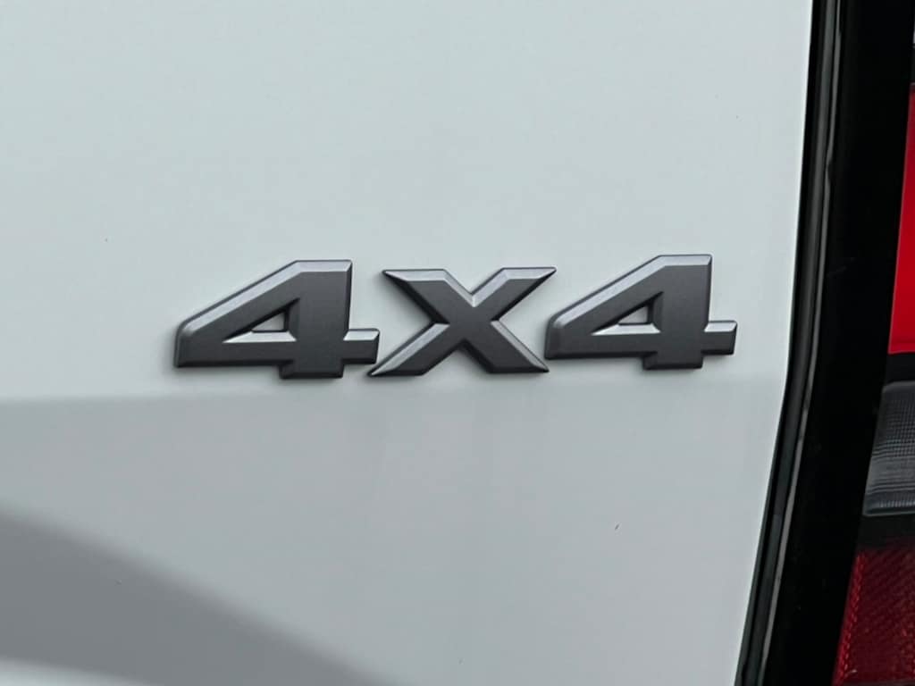 New 2026 Nissan Frontier S Truck King Cab