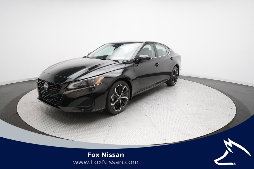 2023 Nissan Altima SR
