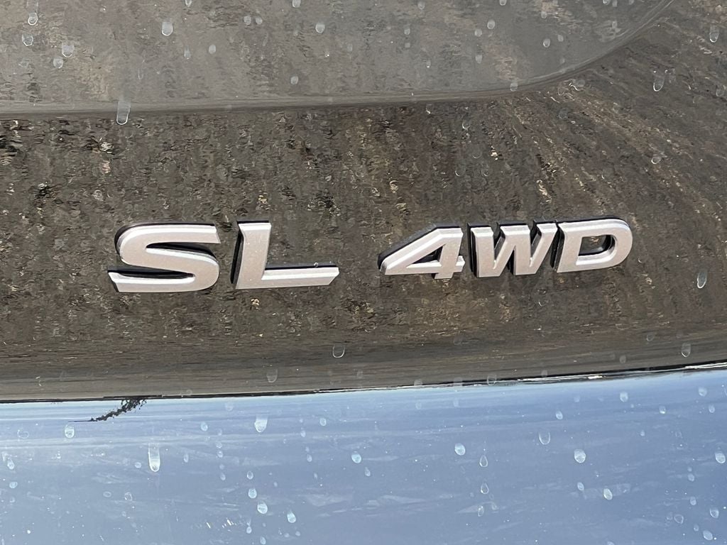 New 2026 Nissan Pathfinder SL SUV