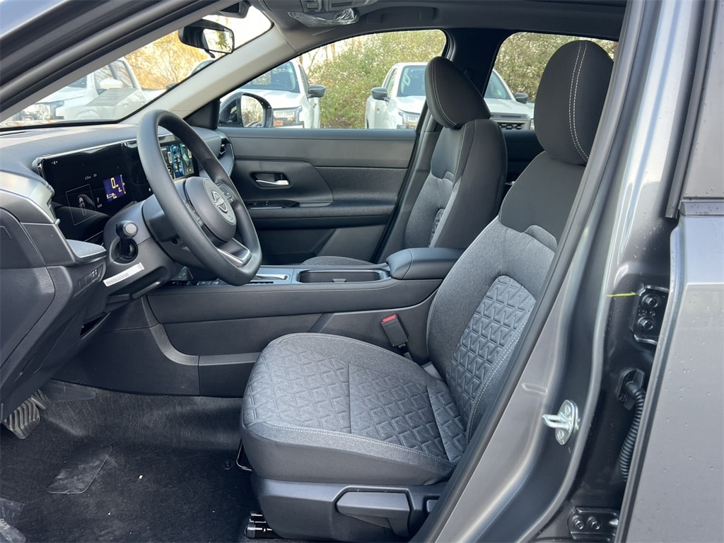 New 2026 Nissan Kicks SV SUV