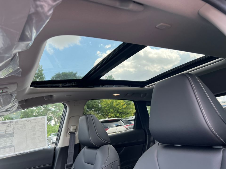 2025 Nissan Murano SL - Photo 8