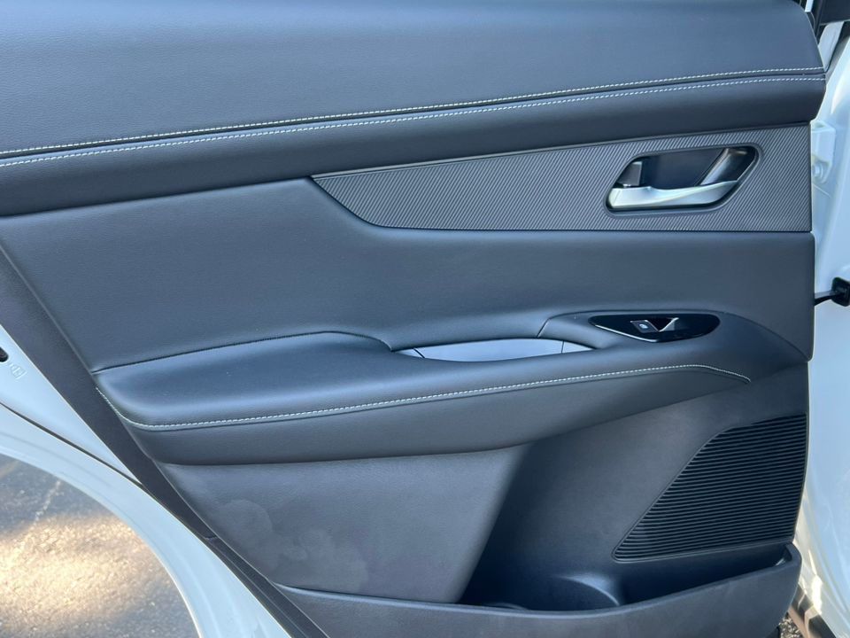 2025 Nissan Murano SL - Photo 34
