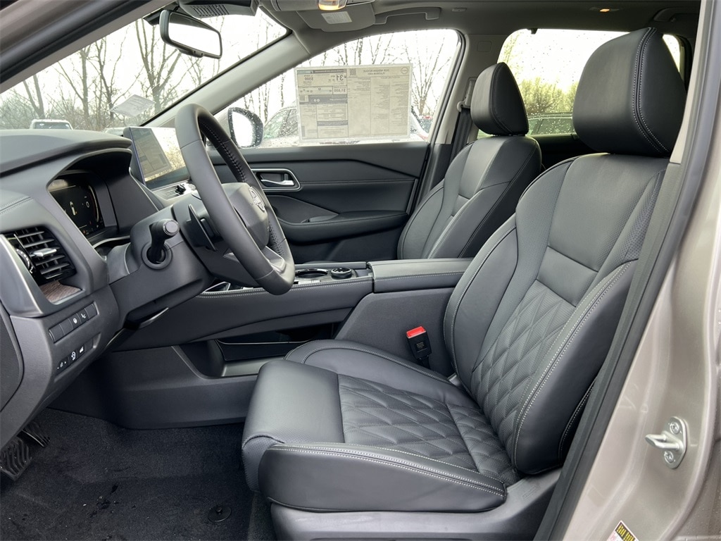 New 2026 Nissan Rogue Platinum SUV