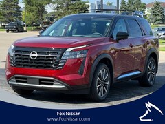 2026 Nissan Pathfinder Platinum SUV