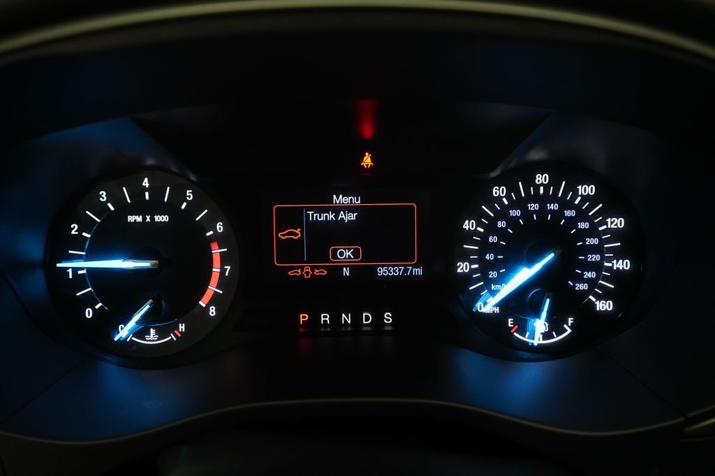 Used 2014 Ford Fusion SE Sedan