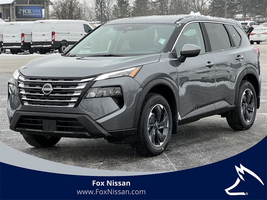 2026 Nissan Rogue SV's photo