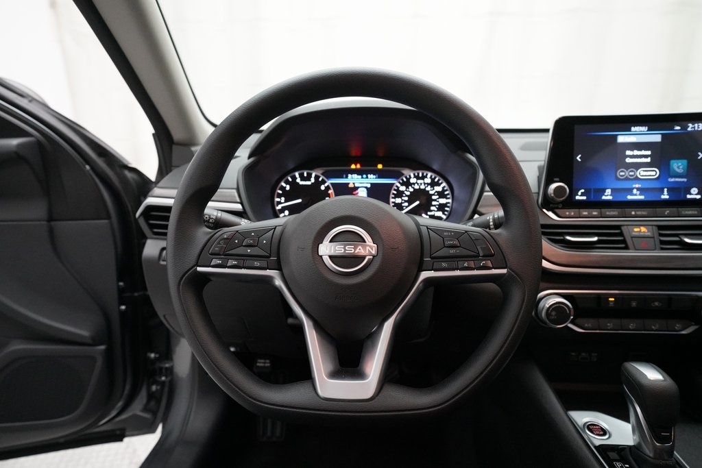 Certified 2025 Nissan Altima 2.5 SV Sedan