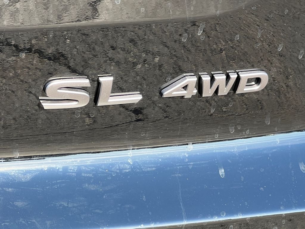 New 2026 Nissan Pathfinder SL SUV