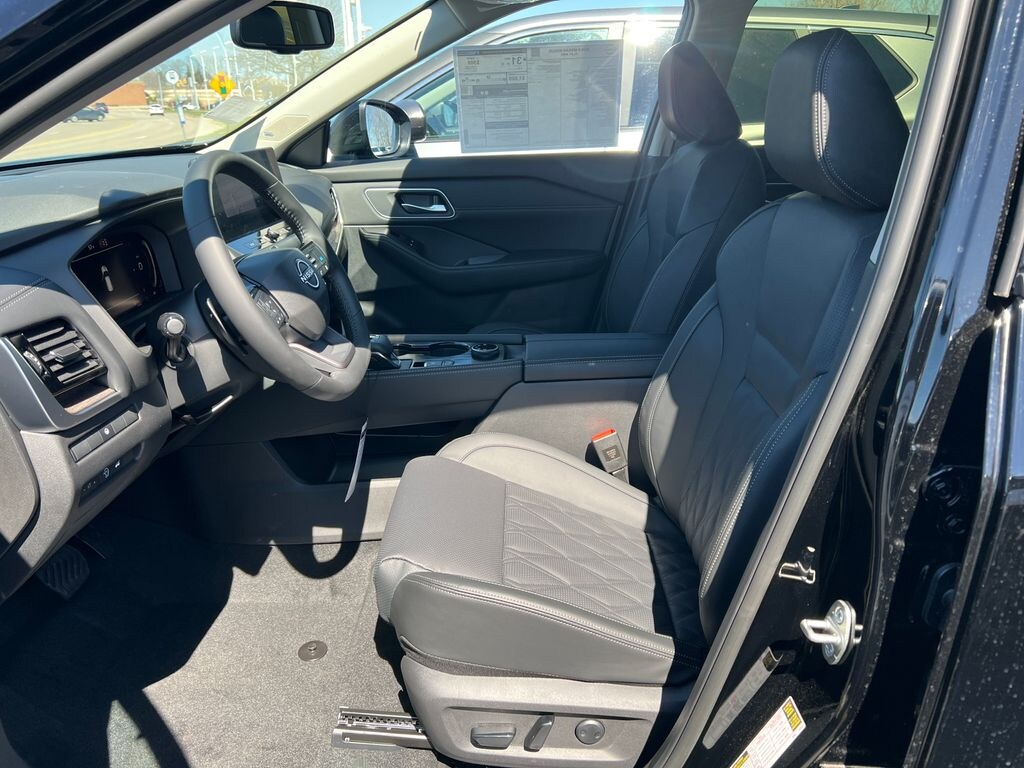 New 2026 Nissan Rogue Platinum SUV