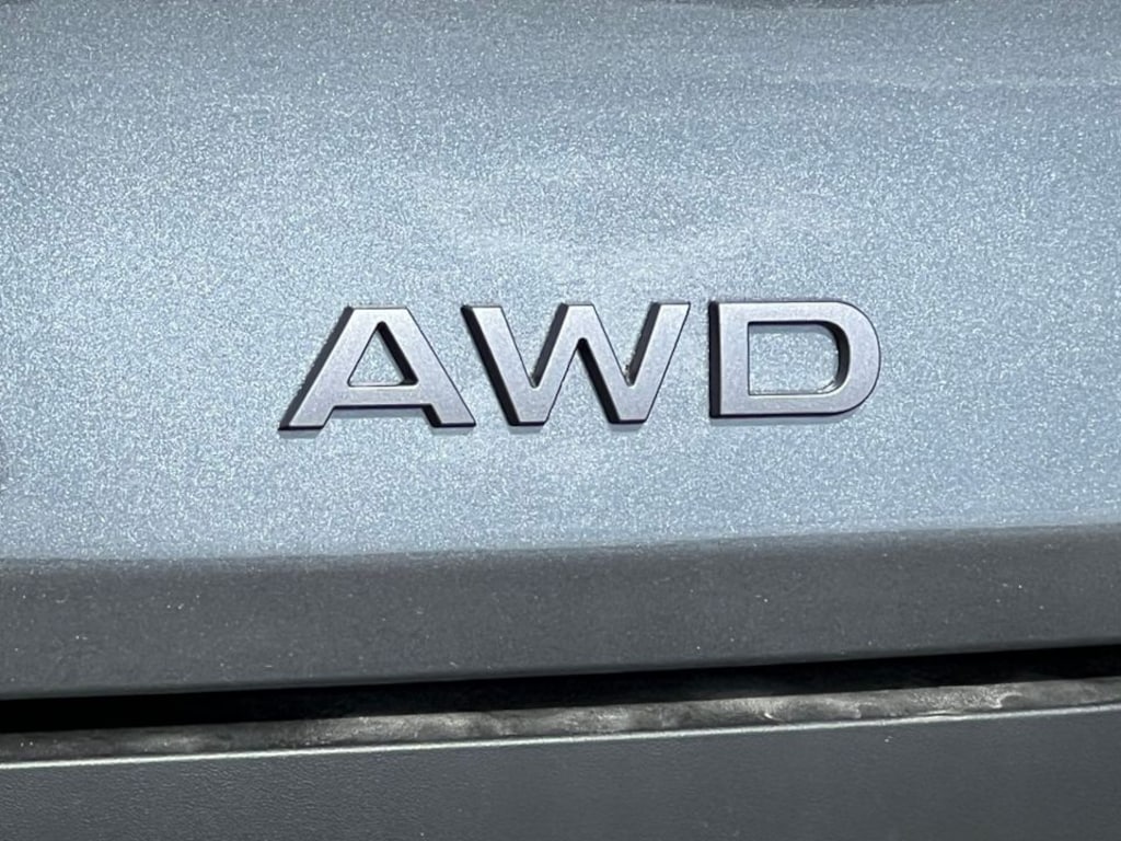 New 2025 Nissan Murano SV SUV