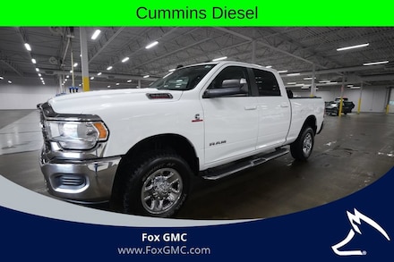 2020 Ram 3500 Big Horn Crew Cab 4x4 64 Box Truck
