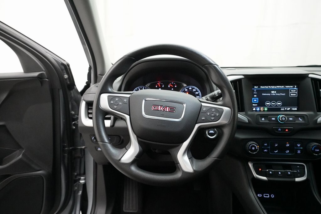 Used 2024 GMC Terrain SLE SUV