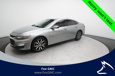 2024 Chevrolet Malibu RS Car