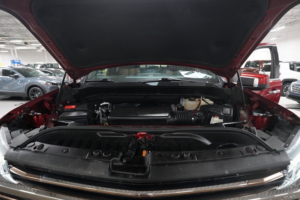 2021 Chevrolet Silverado 1500 High Country photo 3