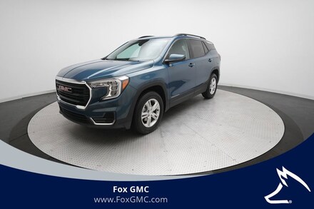 2024 GMC Terrain SLE SUV