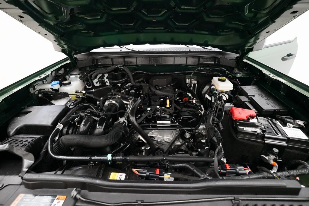 2023 Ford Bronco Base Big Bend Black Diamond Outer Banks Badlands Wildtrak photo 3