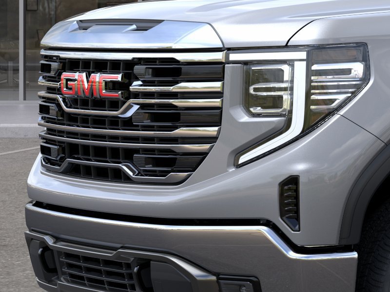 2026 GMC Sierra 1500 SLT - Photo 13