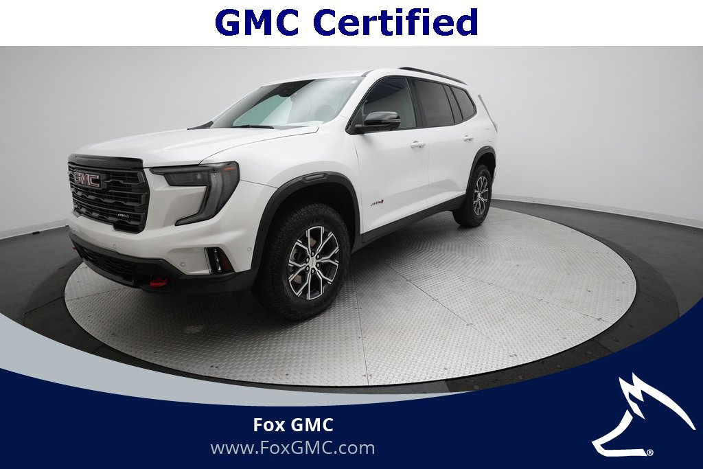 2024 GMC Acadia AT4's photo