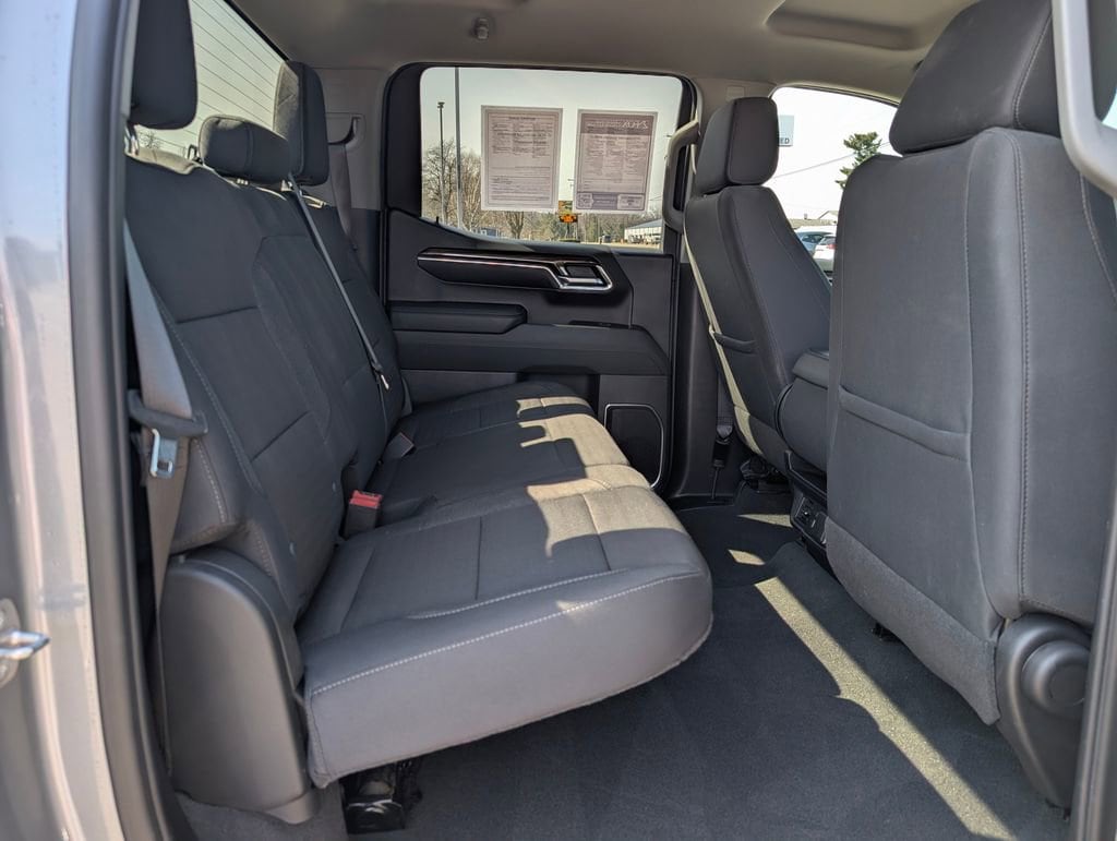 2024 Chevrolet Silverado 1500 LT - Photo 27