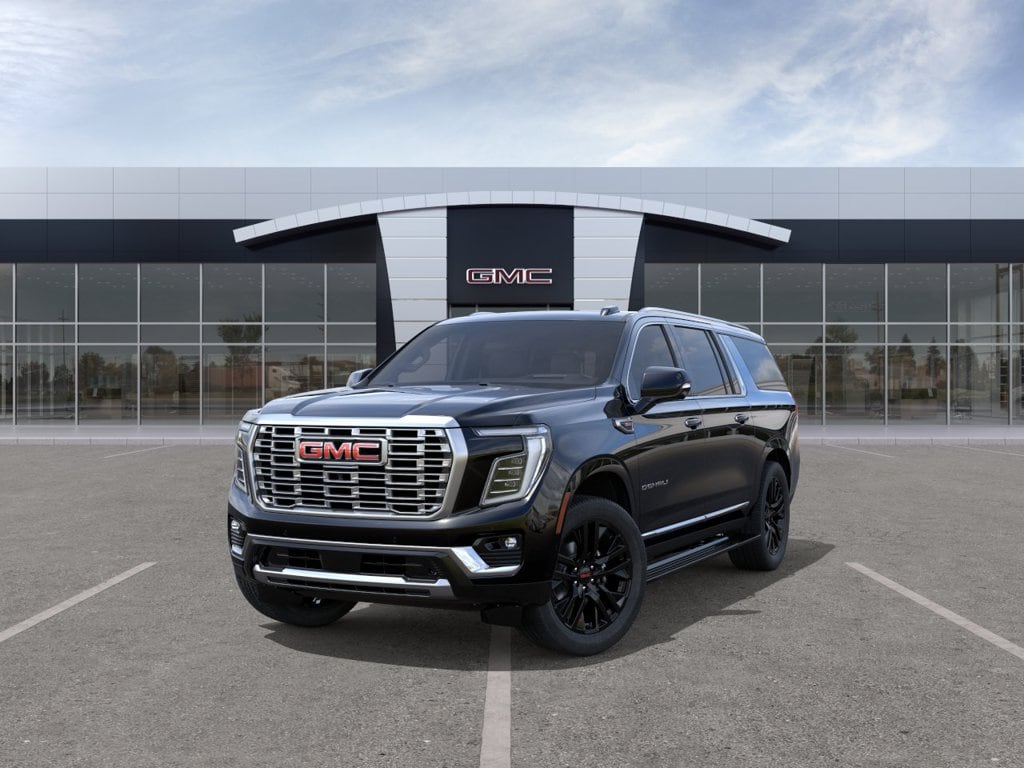 2026 GMC Yukon XL Denali - Photo 8