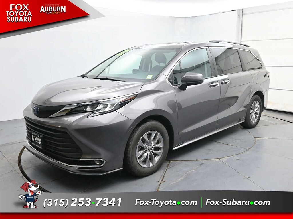 Used 2022 Toyota Sienna XLE FWD 8-Passenger (GS)