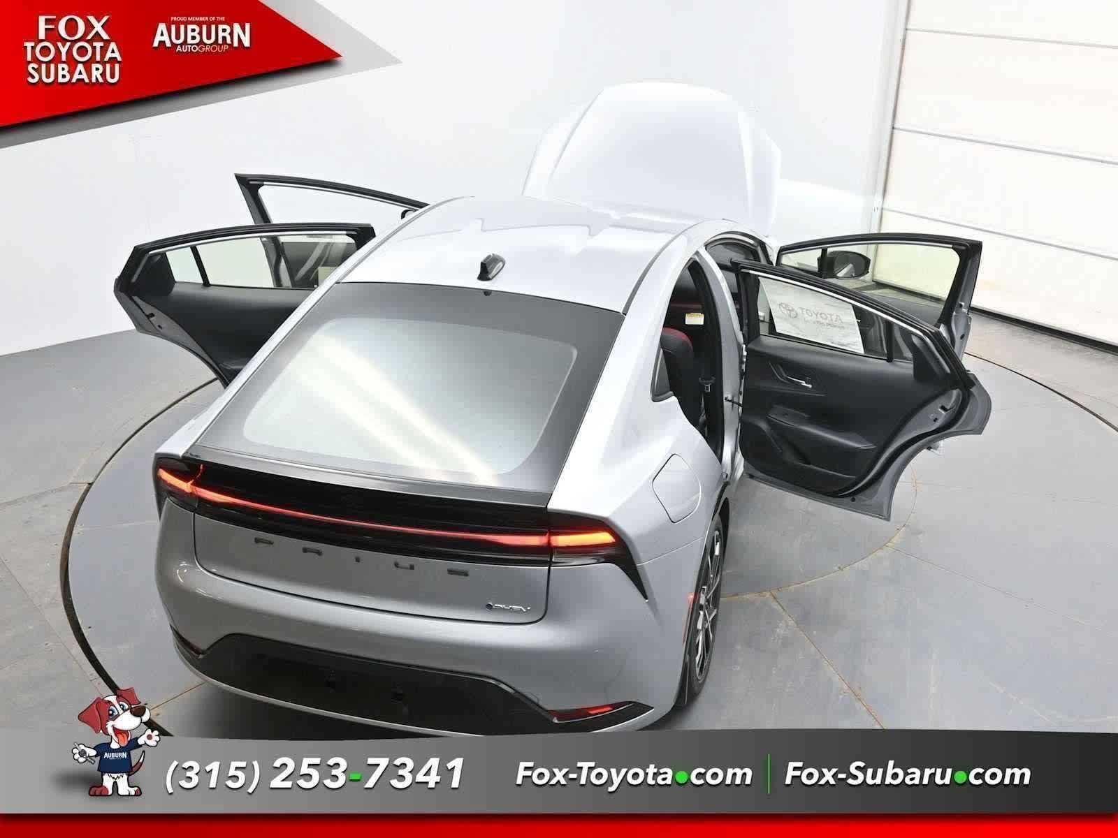 2026 Toyota Prius Plug-in Hybrid XSE - Photo 29