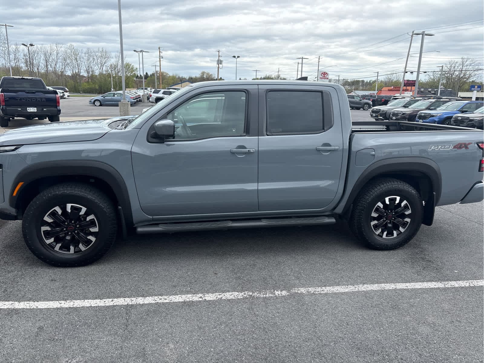 2023 Nissan Frontier